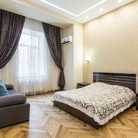 Odessa 3Bedroom Deribas Apartment 외부 사진
